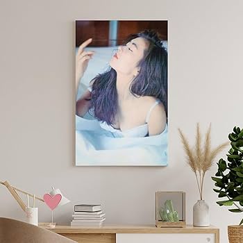 Amazon.co.jp: 中山美穂なかやま みほ 写真 ポスター (14) 絵画